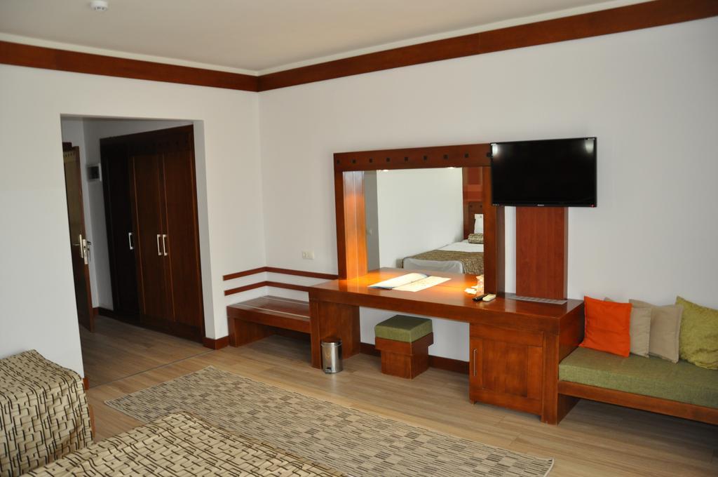 Umut Thermal Spa & Wellness Hotel Karakıran Kültér fotó
